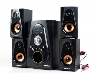 SoundMax A-8910 - A multimedia 4.1 channel speaker that support karaoke.